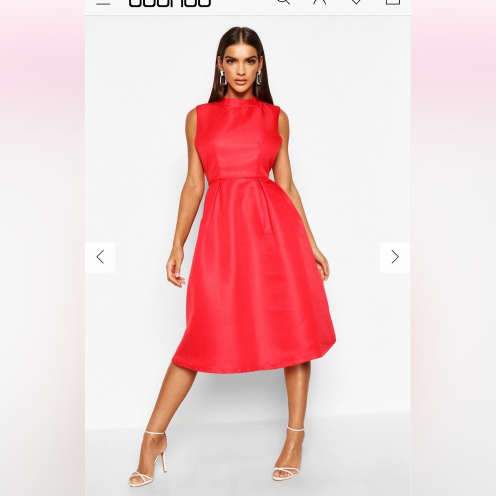 NWT BOUTIQUE HIGH NECK HIGH WAIST RED SUMMER DRESS BY BooHoo. Size 6